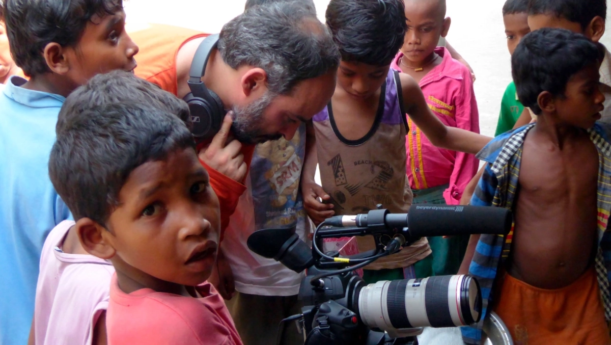 behind-india-blog-filmin-subtitulos-euskera